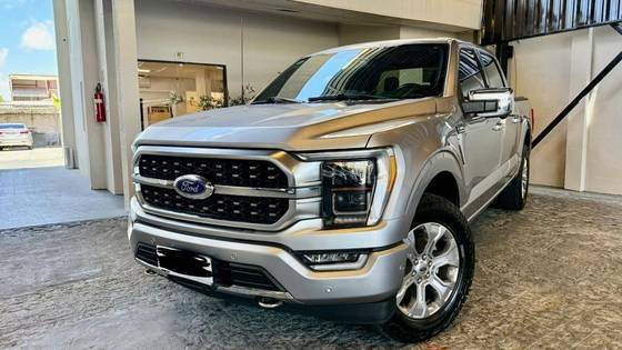 FORD F-150 5.0 V8 GASOLINA CD PLATINUM FX4 AUTOMÁTICO